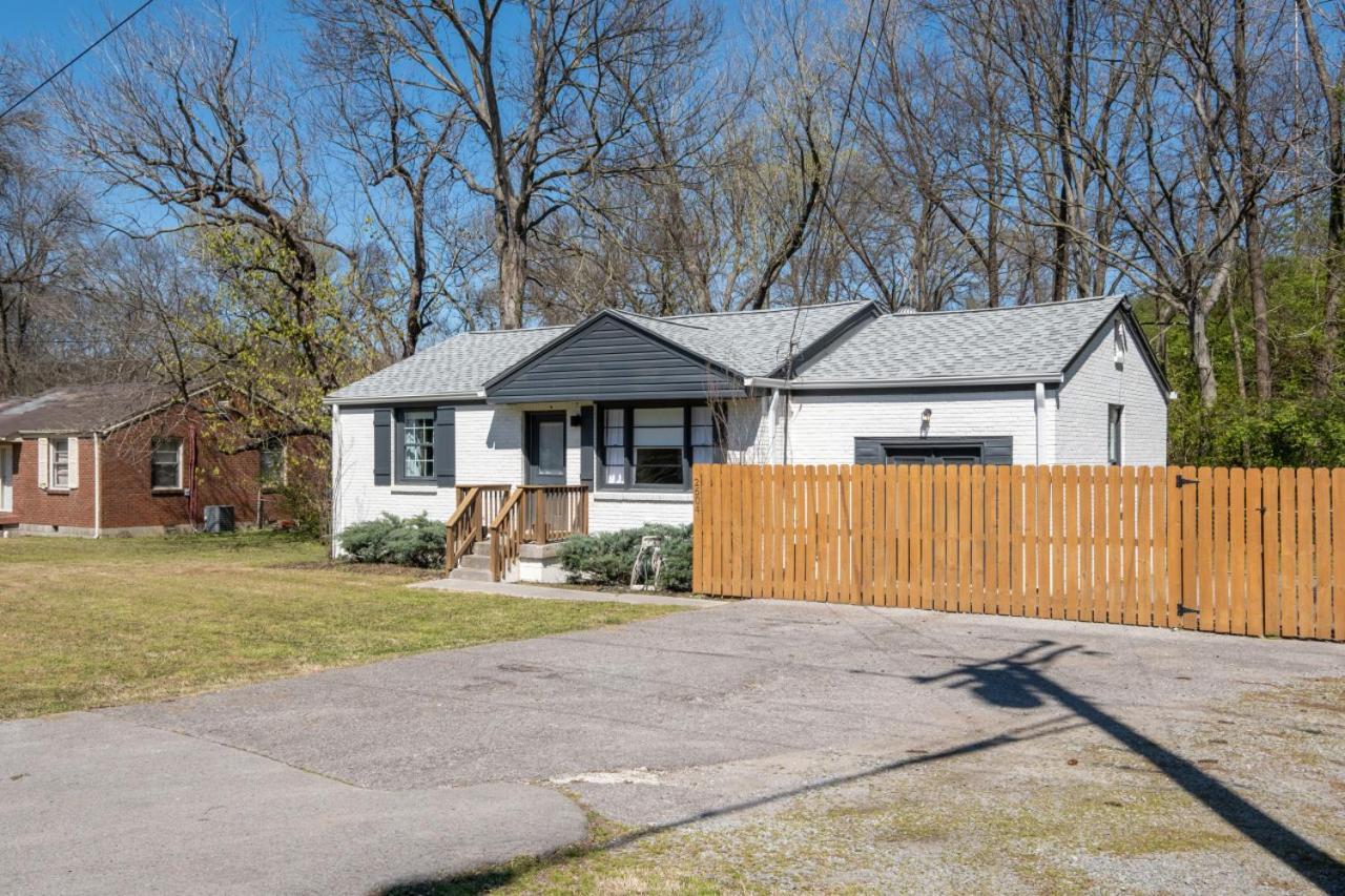 The Titan - Pet-Friendly Bungalow Nashville Esterno foto
